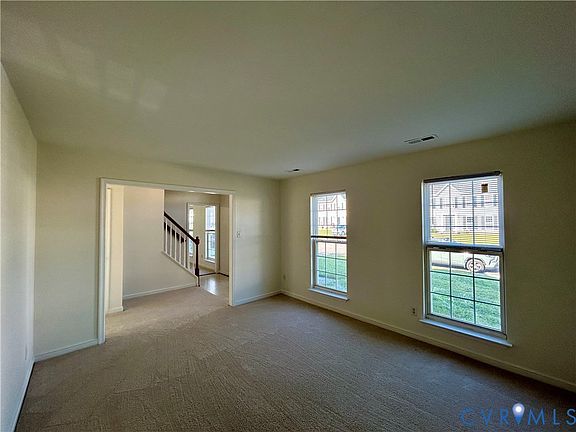 5th image of 5429 Stone Ln