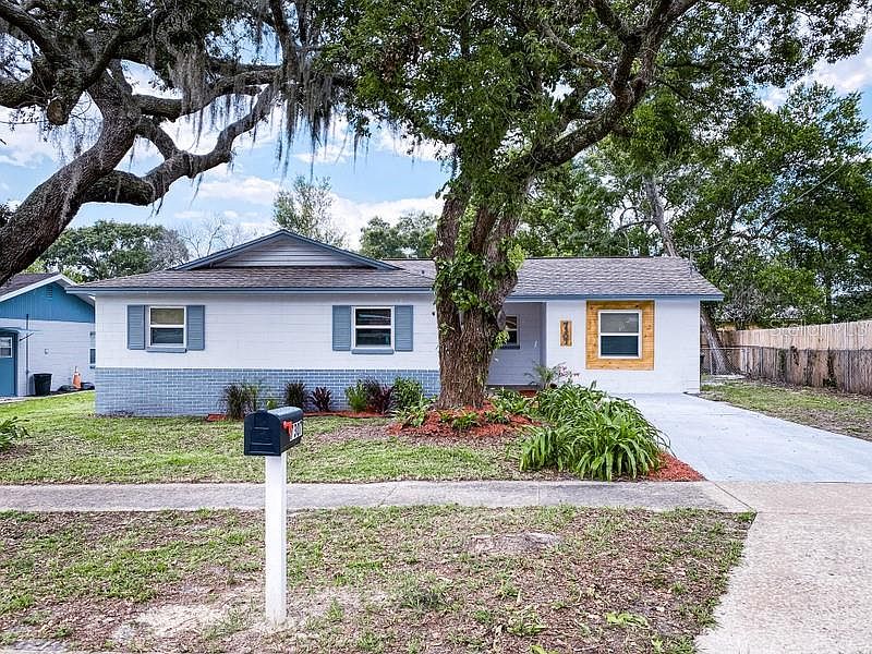 1st image of 7307 Sequoia Dr