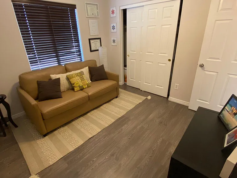 525 N Miller Rd #228 — Photo 14