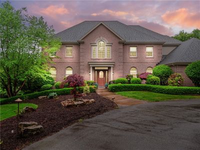 7008 Fair Oaks Dr, Export, PA, 15632