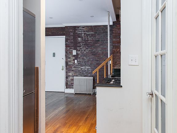 5th image of 410 E 13th St APT 2A