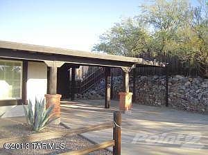 2 car carport and a garage