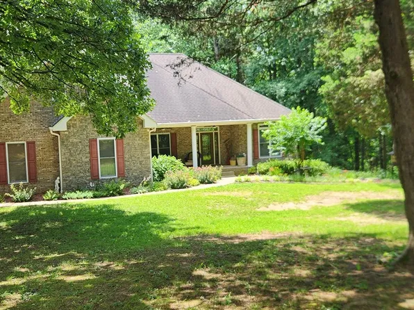 5125 Halifax Rd, Scottsville, KY 42164