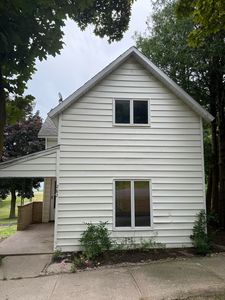 282 Walnut St, Shelby, MI, 49455