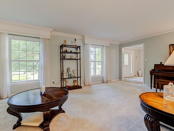 5th image of 4103 Fairfax Ct