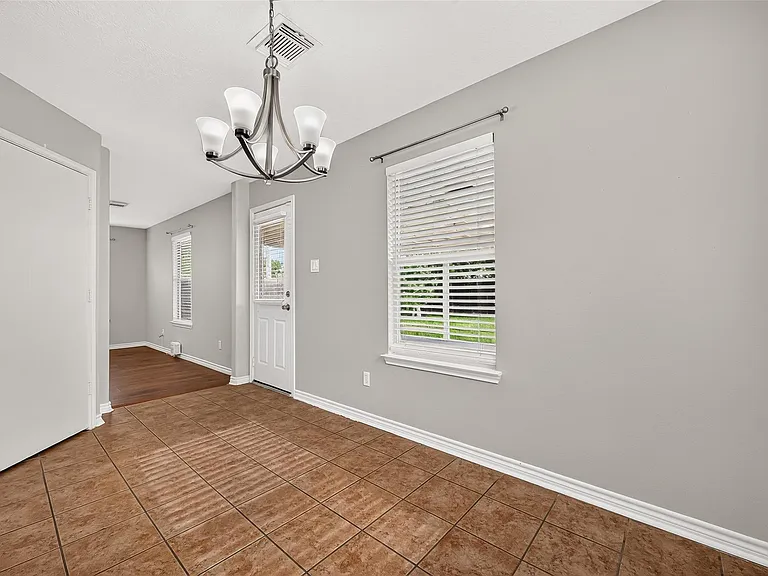 19210 Moss Meadow Ln — Photo 12