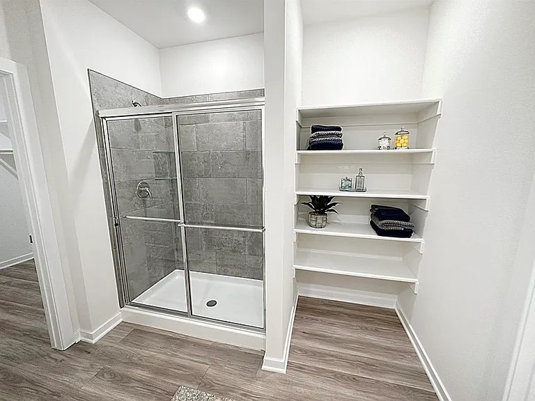 702 Picard Ave — Photo 15