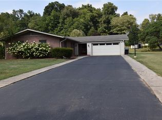 1260 E Harrison St, Martinsville, IN