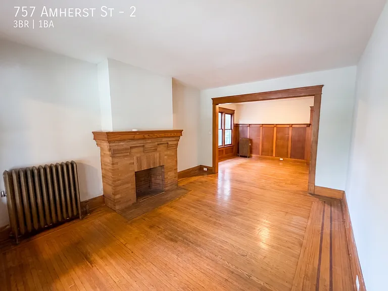 757 Amherst St #2 — Photo 4