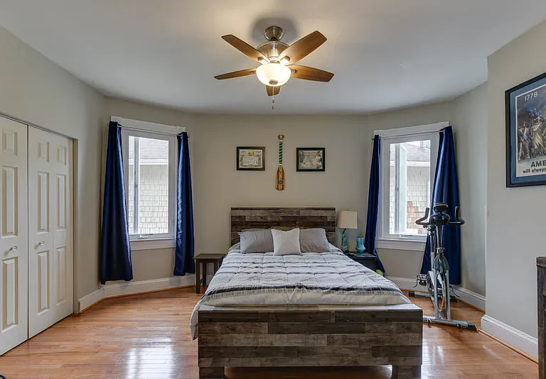 823 Shirley Ave — Photo 30
