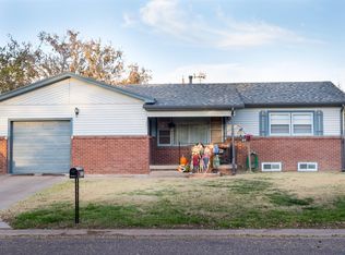 1221 Fairview Ave, Liberal, KS 67901