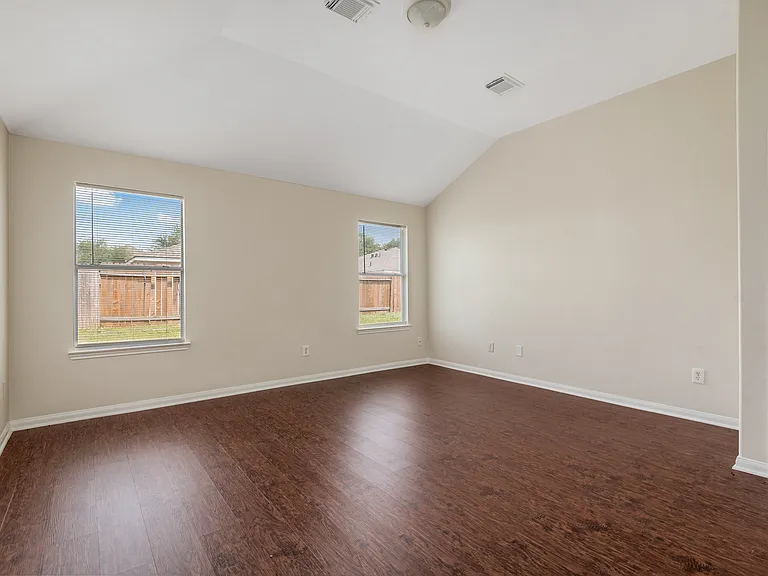 6023 Barany Ct — Photo 5