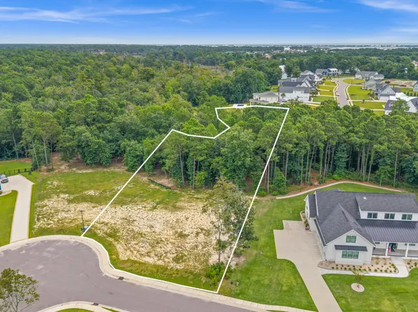 26 W Scarborough Ct #26, Hampstead, NC 28443