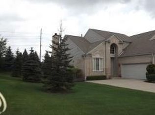 44921 Aspen Ridge Dr #187, Northville, MI 48168
