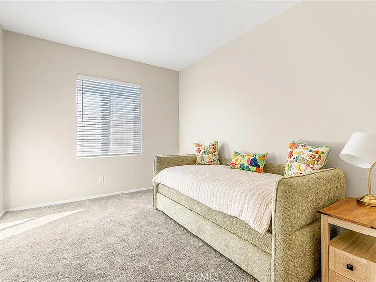 638 Sumner Way — Photo 13