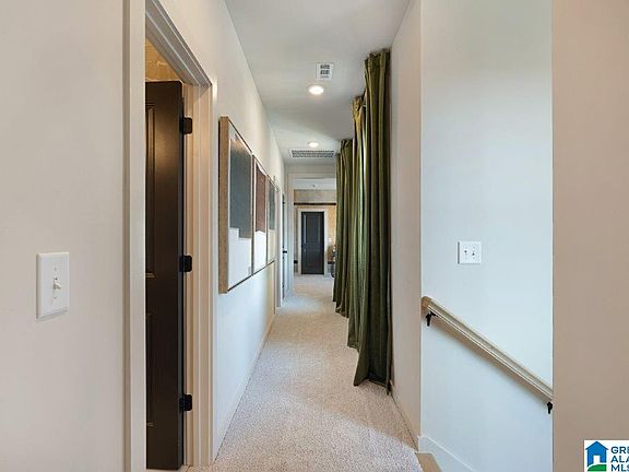 2nd image of 1645 Timberview Rd