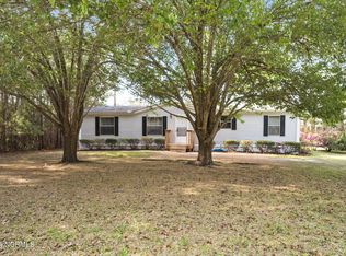 6323 Partridge Rd SW, Ocean Isle Beach, NC 28469