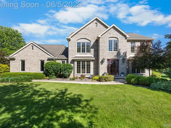 7505 Quail Ridge Dr, Dexter, MI 48130