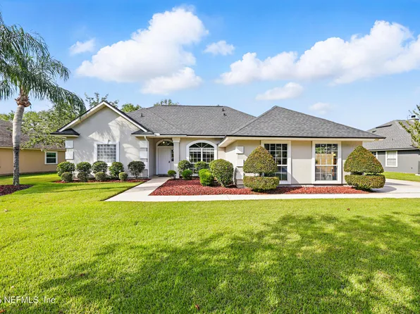 245 VILLAGE GREEN Avenue, Fruit Cove, FL 32259
