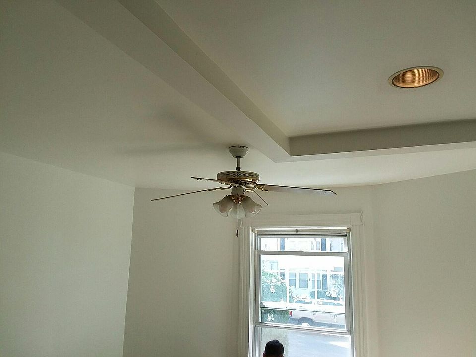 2nd image of 914 Madison Ave APT 1