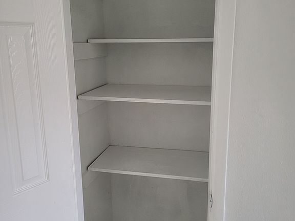 3rd image of 807 High Meadow Dr Unit A