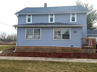 70 Railroad St, Gilberts, IL