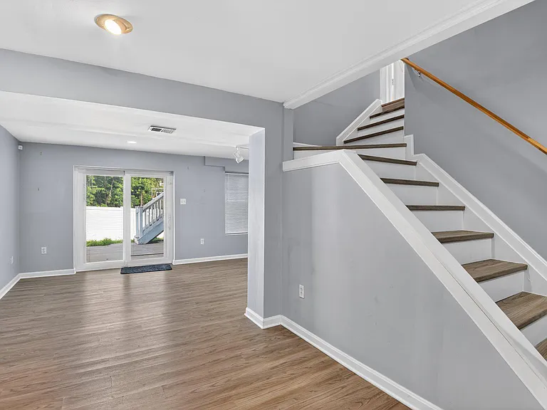 4315 Castletower Ct — Photo 20