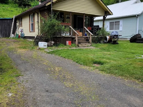 1534 Larch Street, Raymond, WA 98577