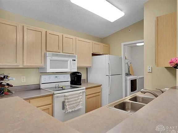 2nd image of 1721 Waterstone Blvd APT 312