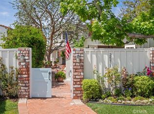 2571 Waverly Dr, Newport Beach, CA 92663