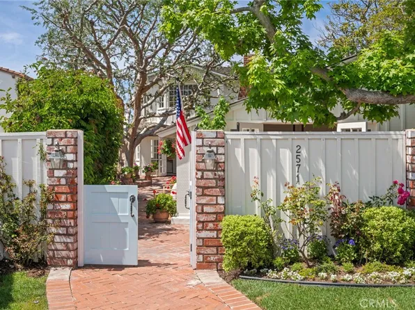 2571 Waverly Dr, Newport Beach, CA 92663