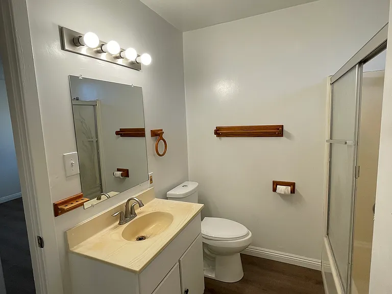 1518 Norman Pl #1518 — Photo 10