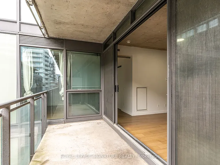 90 Broadview Ave #717 — Photo 21