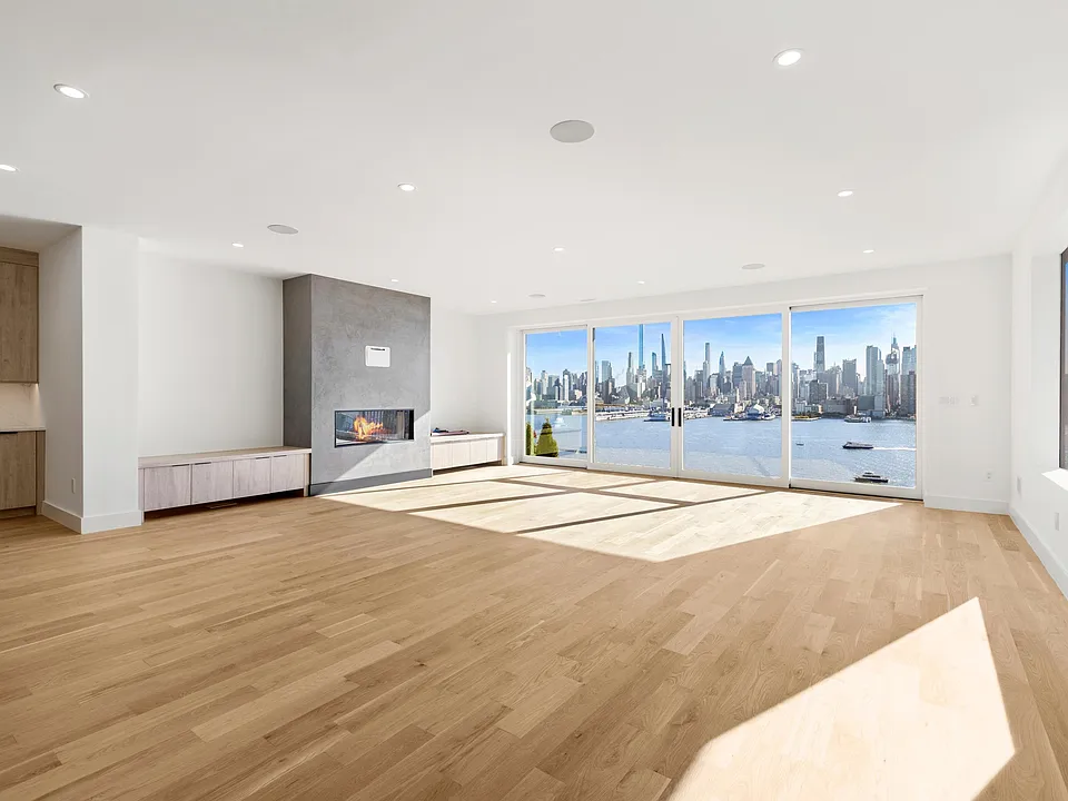 58 King Ave