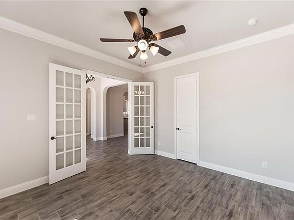 4th image of 4813 Fulbrook Dr