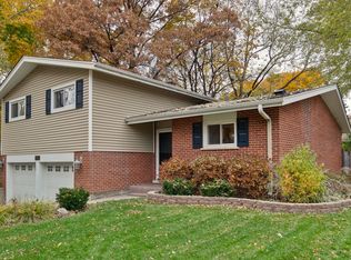 1304 E Eastman St, Arlington Heights, IL