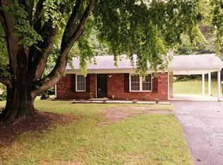 366 Northfield Dr, King, NC 27021
