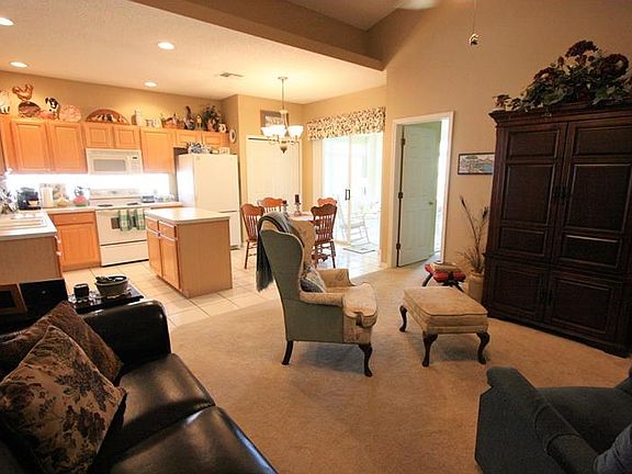 5th image of 10319 Sun Villa Blvd