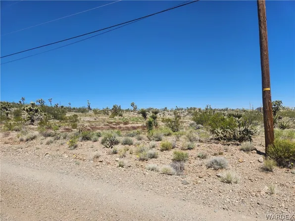 1745 Promontory Dr, Meadview, AZ 86444