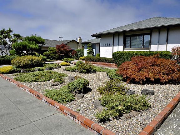 2nd image of 3437 Grasswood Dr