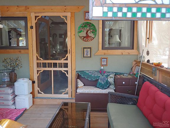 2nd image of 12016 Alderwood Dr