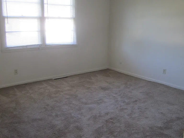 Emerton Place Townhomes — Photo 22