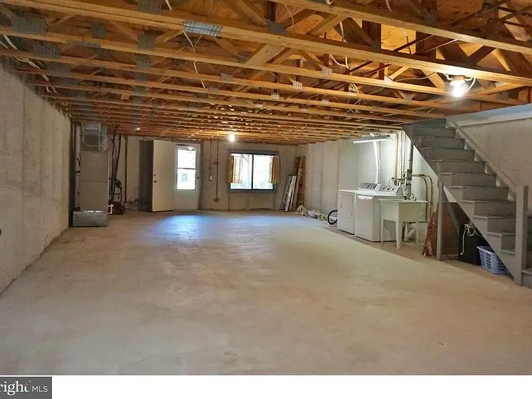 206 S Snowdon Ct — Photo 13