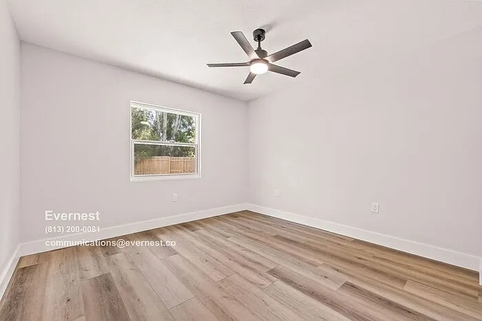 5908 S Manhattan Ave — Photo 15