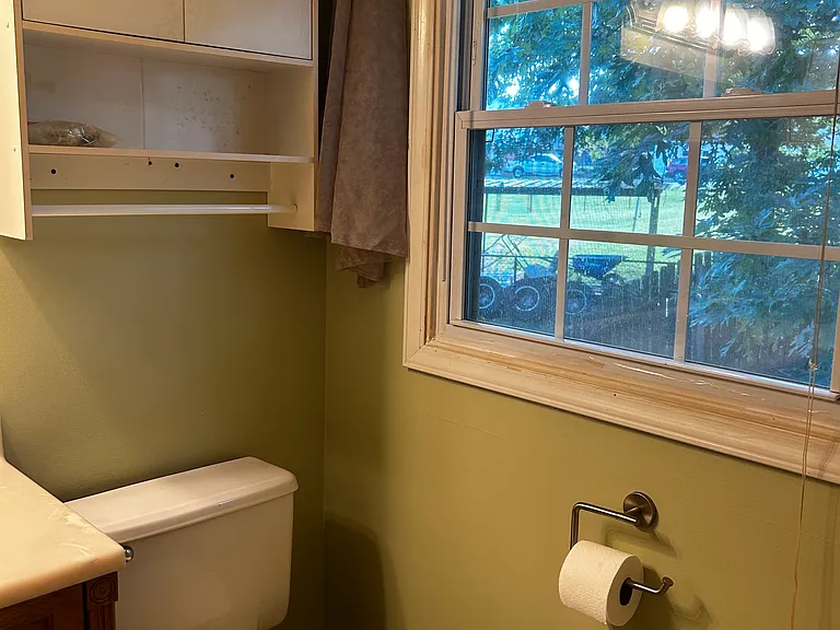 Lyle Ln — Photo 10