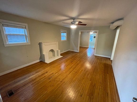 5th image of 6339 Richmond Ave Unit 6337