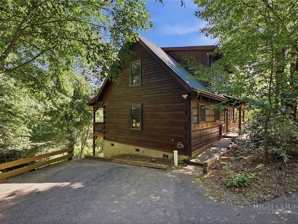 1st image of 216 Apple Ridge Lane