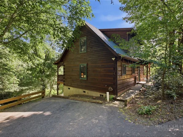 216 Apple Ridge Lane, Blowing Rock, NC 28605