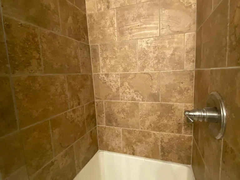 130 N Railroad St #1 — Photo 22