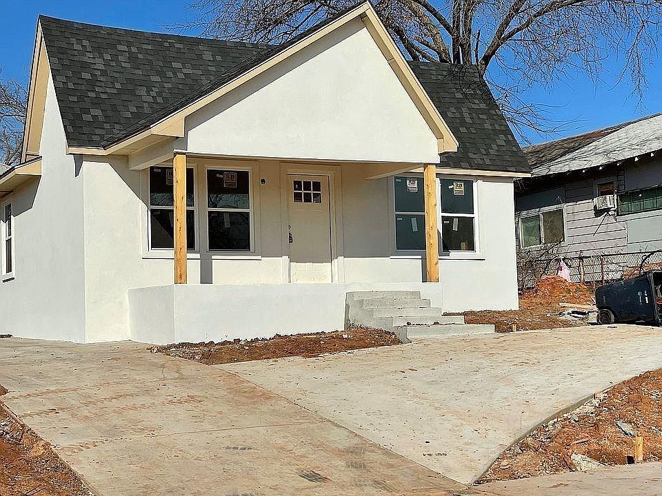1st image of 1411 NE Euclid St
